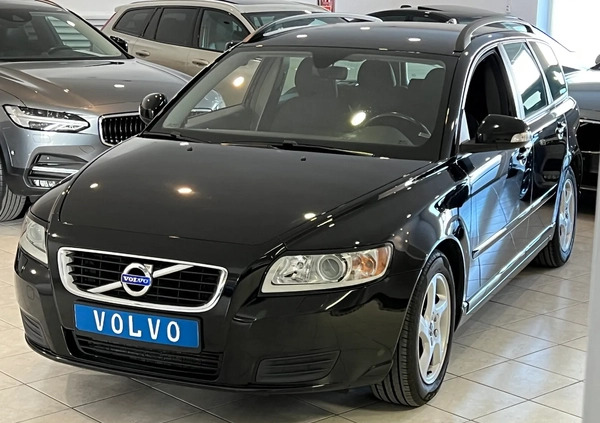 Volvo V50 cena 34500 przebieg: 208000, rok produkcji 2012 z Radzyń Chełmiński małe 379